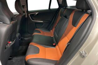 Volvo V60 Cross Country vaihtoauto