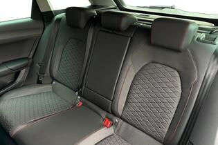 SEAT Leon Sportstourer vaihtoauto