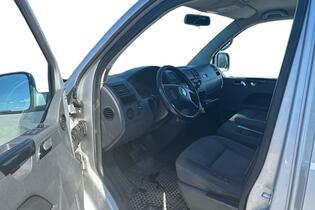 Volkswagen Caravelle vaihtoauto