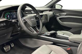 Audi SQ8 e-tron vaihtoauto