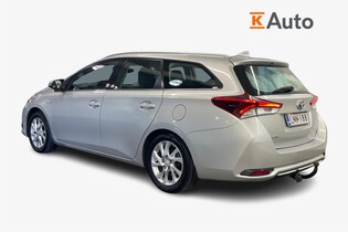 Toyota Auris vaihtoauto