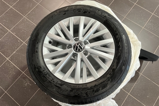 Volkswagen T-Roc vaihtoauto