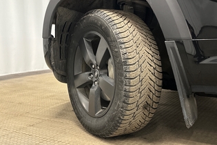 Land Rover Defender vaihtoauto