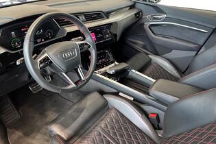 Audi Q8 e-tron vaihtoauto