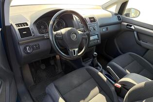 Volkswagen Touran vaihtoauto