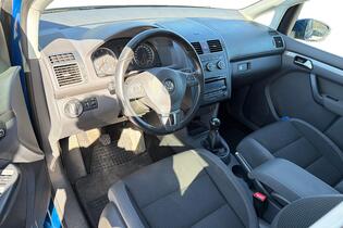 Volkswagen Touran vaihtoauto