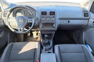 Volkswagen Touran vaihtoauto