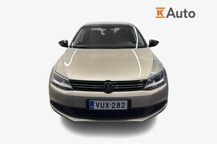 Volkswagen Jetta vaihtoauto