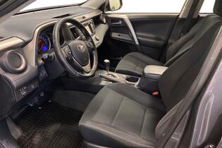 Toyota RAV4 vaihtoauto