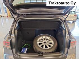 Volkswagen T-Cross vaihtoauto