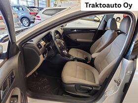 Volkswagen Jetta vaihtoauto