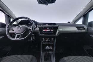 Volkswagen Touran vaihtoauto