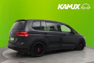 Volkswagen Touran vaihtoauto