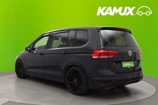 Volkswagen Touran vaihtoauto