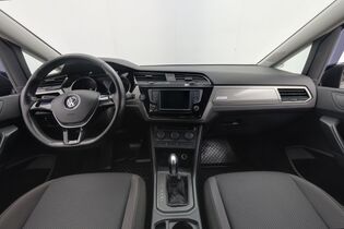 Volkswagen Touran vaihtoauto