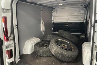 Nissan NV300 vaihtoauto