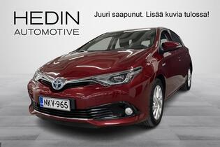 Toyota Auris vaihtoauto