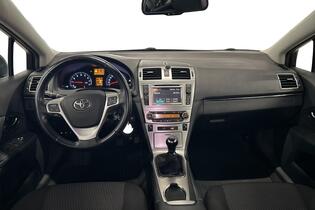 Toyota Avensis vaihtoauto