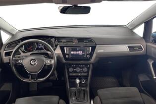 Volkswagen Touran vaihtoauto