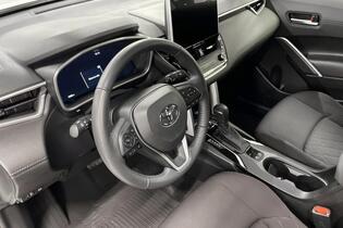 Toyota Corolla Cross vaihtoauto