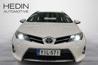 Toyota Auris vaihtoauto
