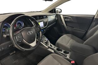 Toyota Auris vaihtoauto