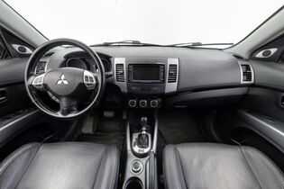 Mitsubishi Outlander vaihtoauto