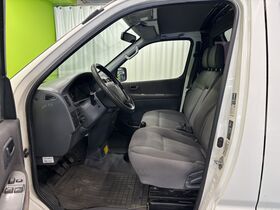 Toyota Hiace vaihtoauto