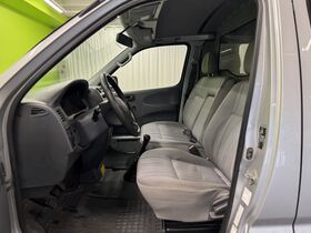 Toyota Hiace vaihtoauto