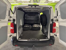 Opel Vivaro vaihtoauto