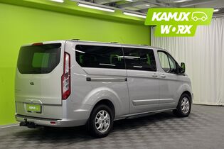 Ford Tourneo Custom vaihtoauto