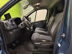 Opel Vivaro vaihtoauto