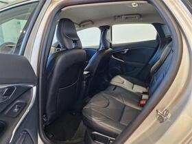 Volvo V40 vaihtoauto