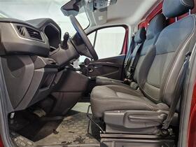 Nissan Primastar vaihtoauto