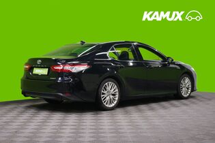 Toyota Camry vaihtoauto