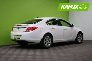 Opel Insignia vaihtoauto