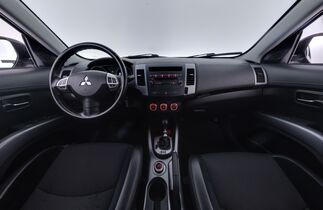 Mitsubishi Outlander vaihtoauto