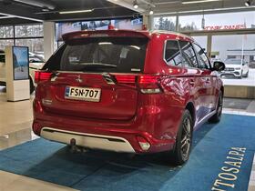Mitsubishi Outlander PHEV vaihtoauto