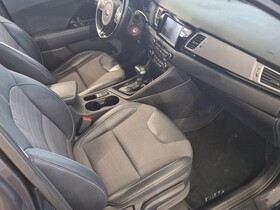 Kia Niro plug-in vaihtoauto