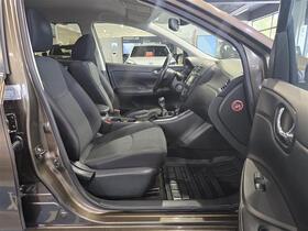 Nissan Pulsar vaihtoauto