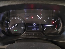 Opel Vivaro vaihtoauto