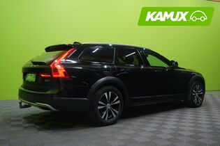 Volvo V90 Cross Country vaihtoauto