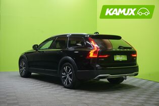 Volvo V90 Cross Country vaihtoauto