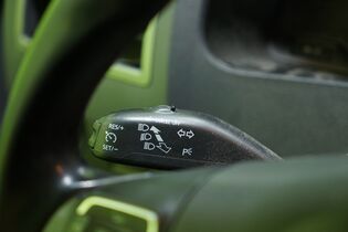 Volkswagen Caravelle vaihtoauto