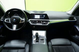 BMW 330 vaihtoauto