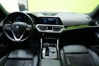 BMW 330 vaihtoauto