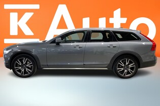 Volvo V90 Cross Country vaihtoauto