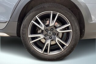 Volvo V90 Cross Country vaihtoauto