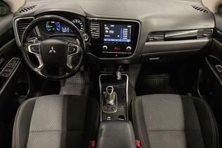 Mitsubishi Outlander PHEV vaihtoauto