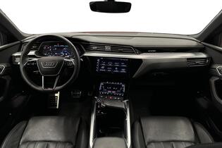 Audi Q8 e-tron vaihtoauto